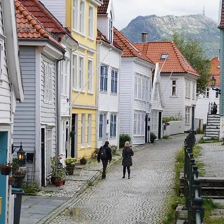 Steinkjellergaten *